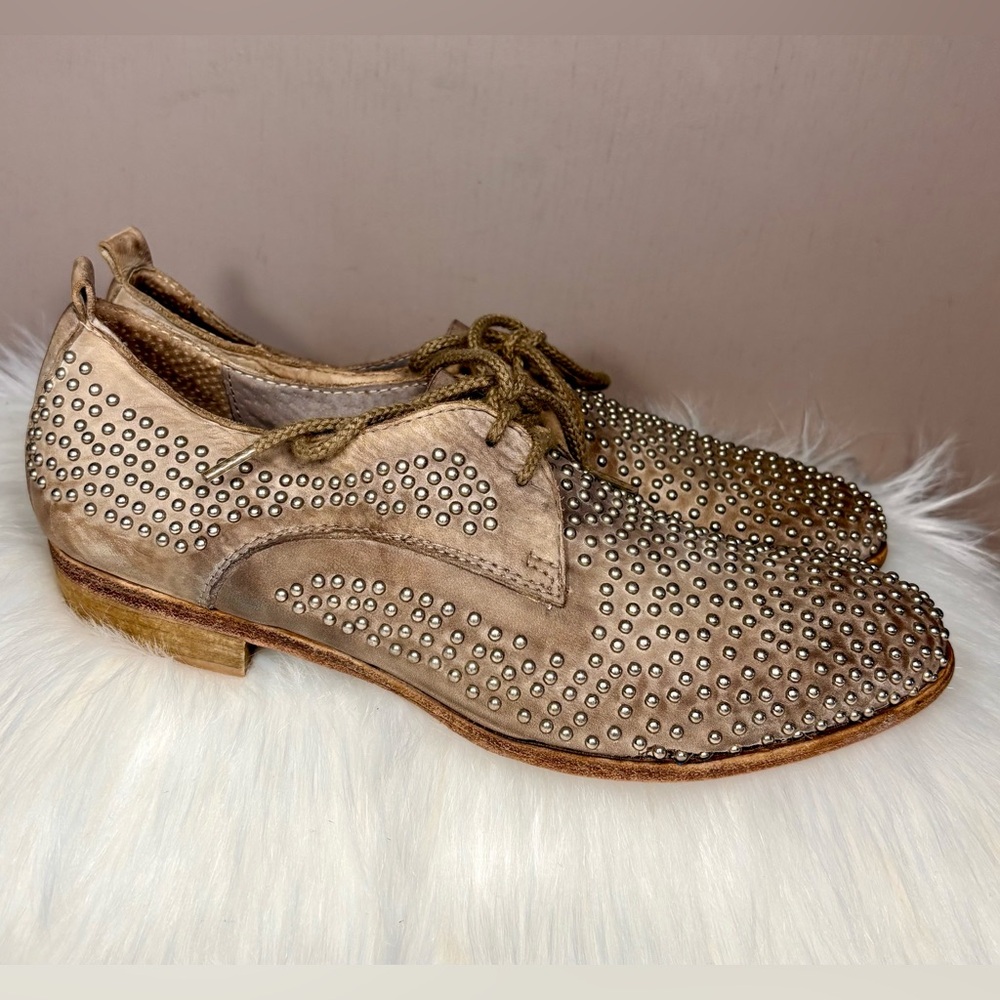 JUICE SHOES Studded Leather Distressed Loafers - Picture 2 of 6
